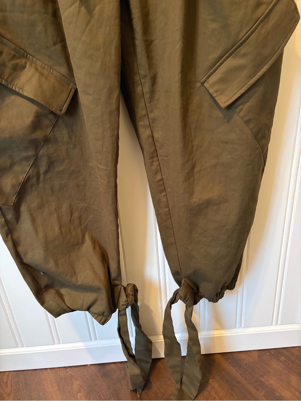 NWT J. Brooks Boutique Olive Paperbag Waist Cargo Pants Tie Ankle Stretch 1XL - Picture 4 of 13